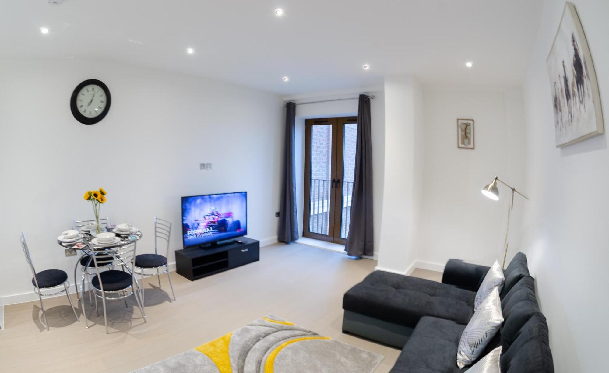 Cosy 1 Bed Apartment In Centre Of St Albans - Free Parking - 5 Min Walk To St Albans City Centre & Railway Station - Big Savings On Longer Stays!! Exterior foto